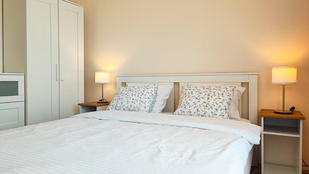 Filinhome Papa Suite 5 Novi Sad Buitenkant foto