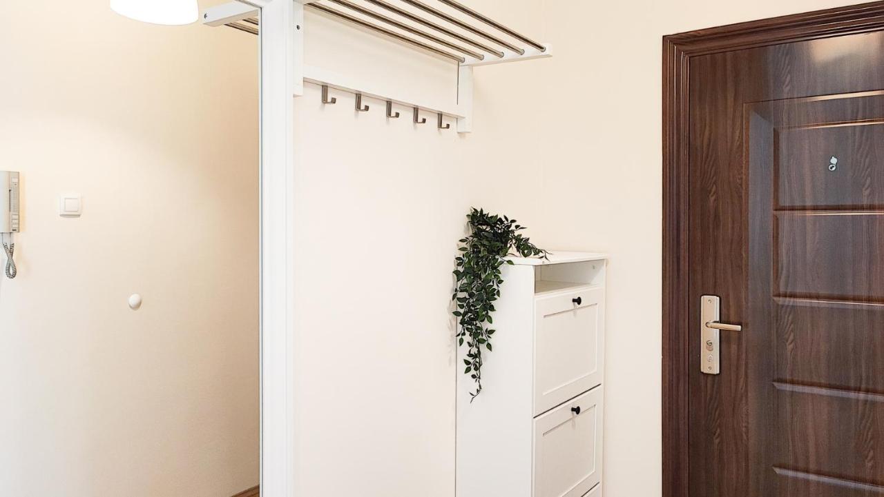 Filinhome Papa Suite 5 Novi Sad Buitenkant foto